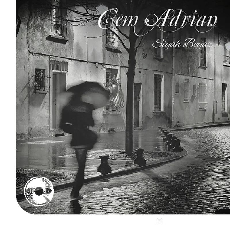 آهنگ  Siyah Beyaz + Version 1 از  جم آدریان