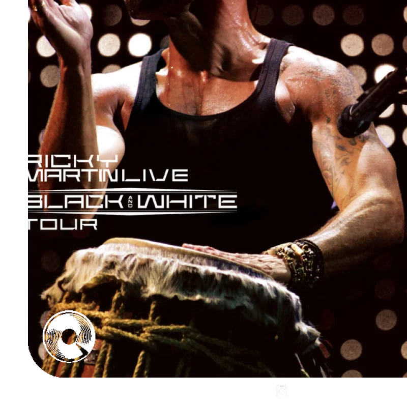 آهنگ  Its Alright Black White Tour Version از  Ricky Martin